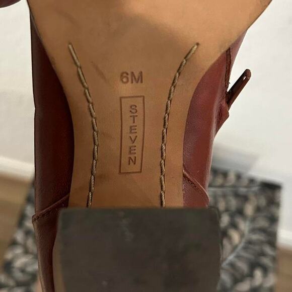 Steve Madden Brown leather boots with a wooden heel - Picture 6 of 6